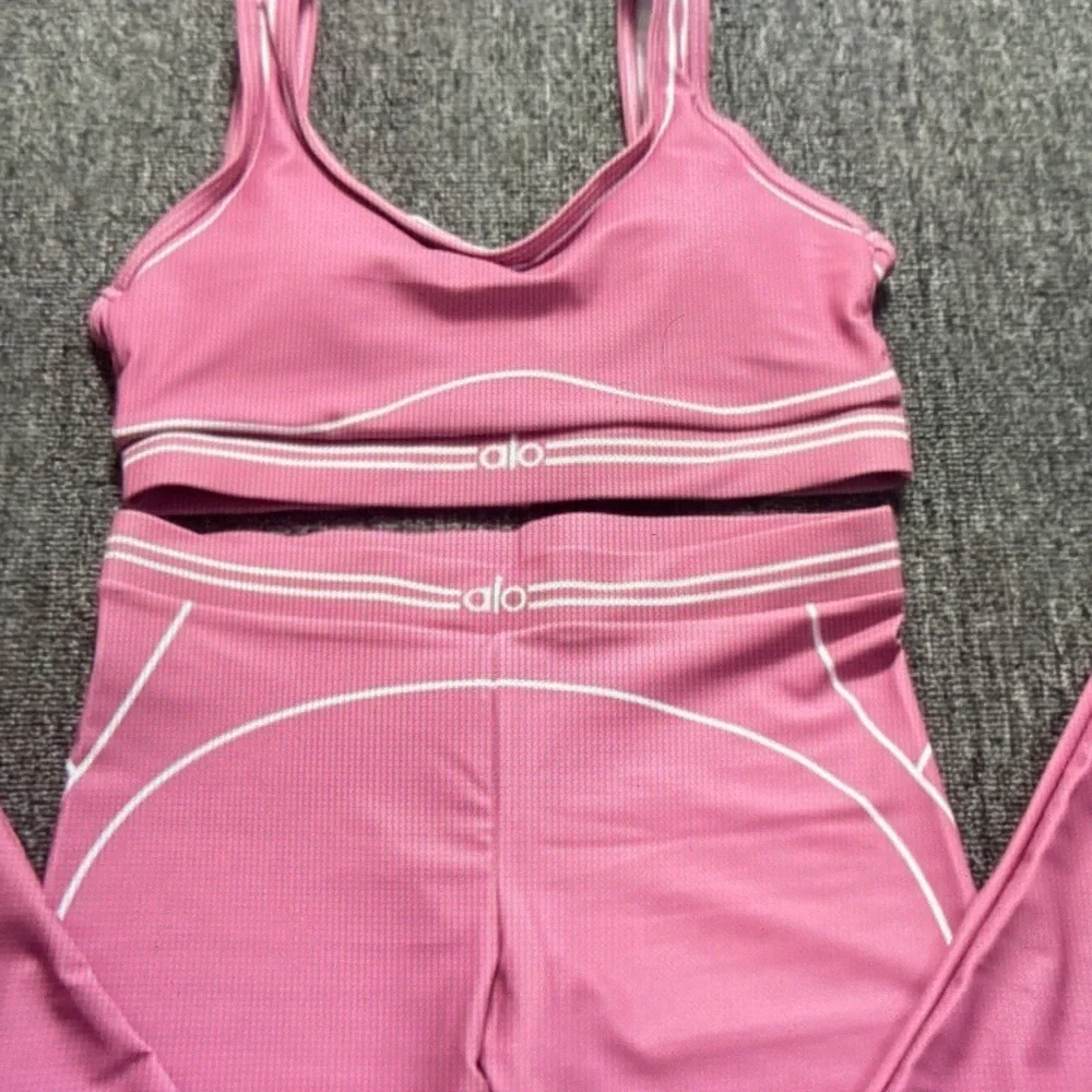 ALO Yoga Pink Ribbed Sports Bra and Leggings Set